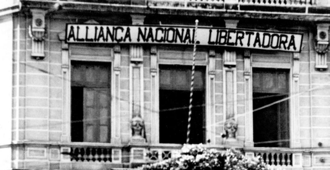 É fundada a Aliança Nacional Libertadora (ANL)