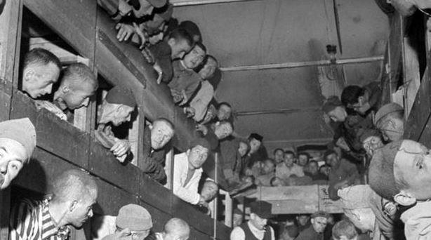 Surgem as primeiras notícias de campos de extermínio na Segunda Guerra