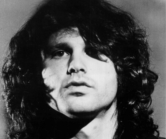 Jim Morrison causa confusão em um show do The Doors em Miami