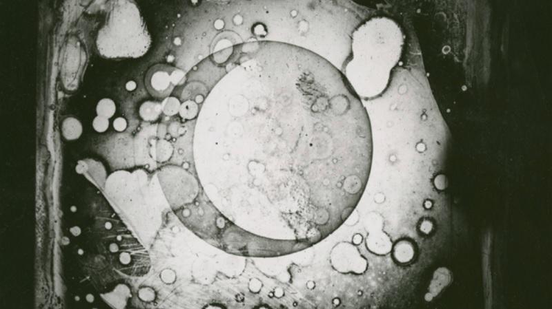 Louis Daguerre Registra A Primeira Fotografia Da Lua Hoje Na História