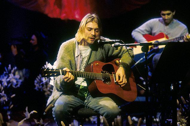 Lançado o álbum Acústico MTV do Nirvana