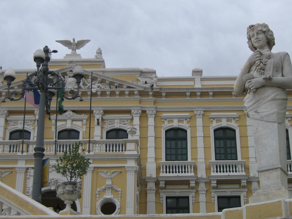 É fundada a cidade de Vitória, capital do Espírito Santo
