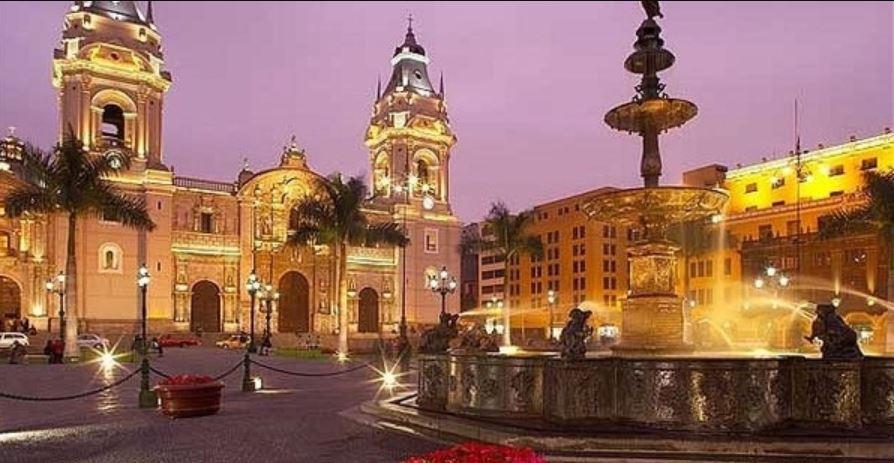 Cidade de Lima é fundada no Peru