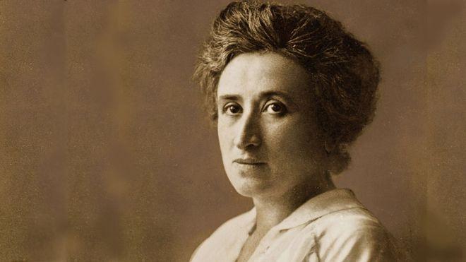 Nasce a ativista política Rosa Luxemburgo